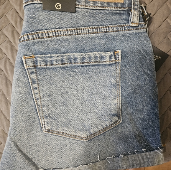 Blank NYC Shorts - size 4 (27) - Picture 2 of 5